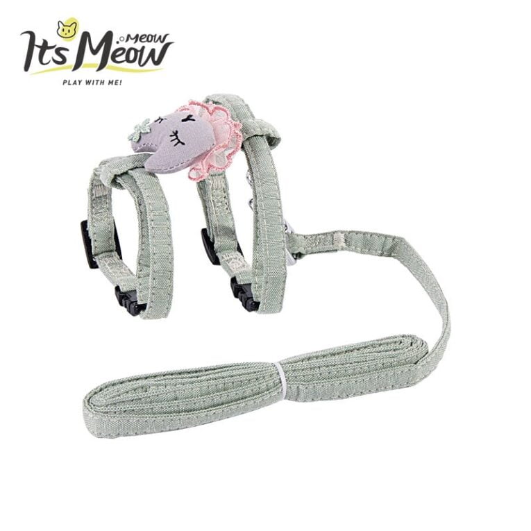 Its-Meow-Meow-Lacey-Cat-Plush-Style-Cat-Harness-and-Leash-Set-Green-min