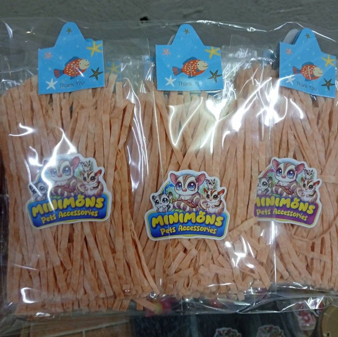 Minimons Fish Snack - ขนมสัตว์เลี้ยงปลาเส้นซองเล็ก