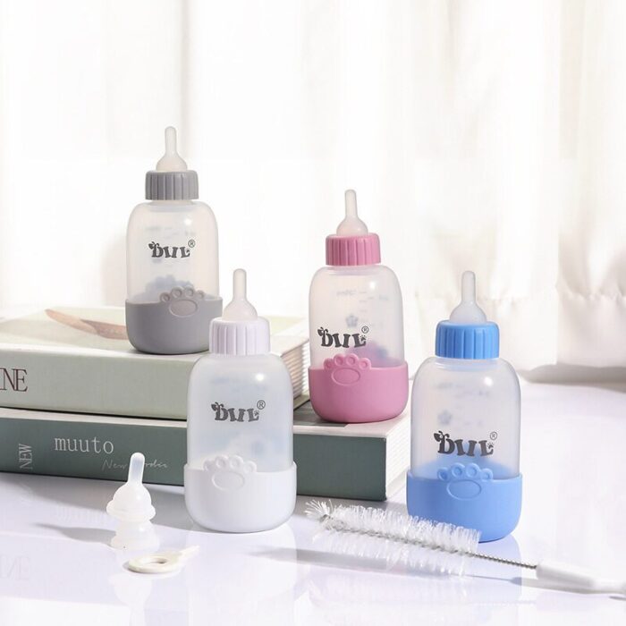 DIIL Milk Bottle - ขวดนมสำหรับป้อนสัตว์เลี้ยง พร้อมแปรงล้างขวดนม 100ml (14885)