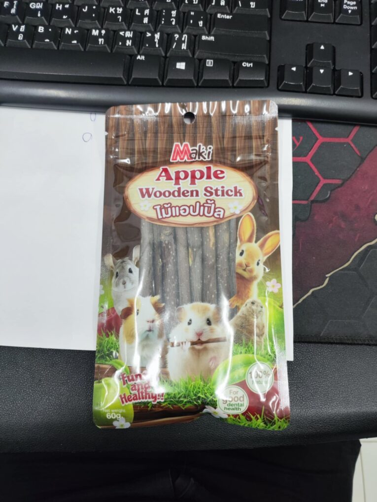 Maki Apple Wooden Stick - ไม้แอปเปิ้ล 60g