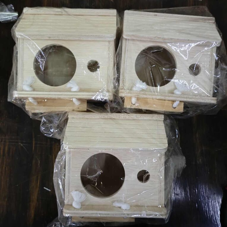 Wooden Hamster House - บ้านไม้สัตว์เลี้ยงขนาดเล็ก มีบันได แบบที่2