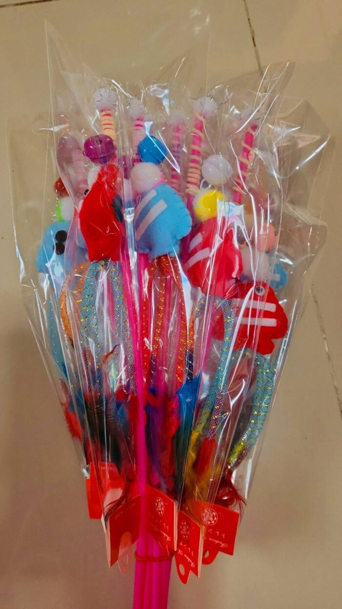 MAYEM Cat Toy Stick - ไม้ล่อแมว คละแบบ (057501)