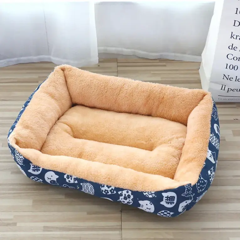 Cozy Arctic Velvet Pet Bed