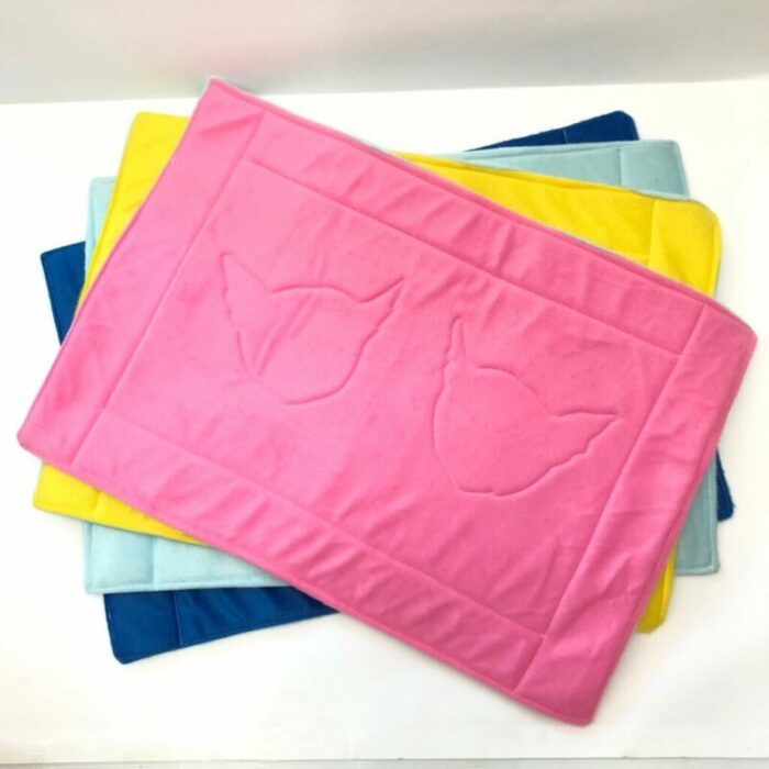 ผ้านุ่มรองพื้น (40x60cm) (68131)