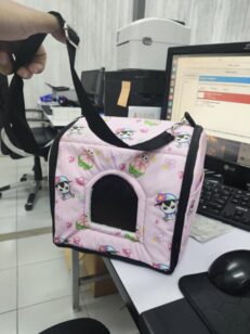 Small Animal Crossbody Bag - กระเป๋าสัตว์เล็กสะพายข้าง คละแบบ (25x23x21cm)