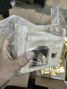 Wooden Hamster House - บ้านไม้แฮมสเตอร์หน้าต่างหมี ไม่มีหลังคา (288705)