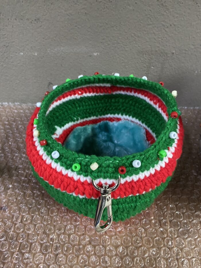 S__23429134 Patcharin Jar-style Crochet Cradle - เปลถักโครเชต์แบบโถ คละแบบ (296793)