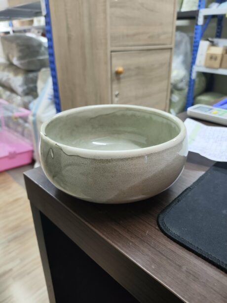 พบคำแนะนำในการเลือกกรงนกที่สมบูรณ์แบบ 8 ถ้วยเซรามิคคล้ายบาตรพระ (5.5x2.25นิ้ว)