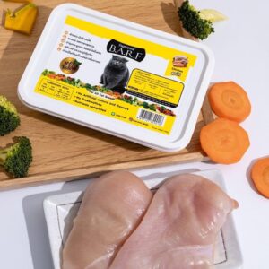 394052 Supreme B.A.R.F Chicken For All Cat Breeds - อาหารบาร์ฟสด สูตรไก่ สำหรับแมวทุกสายพันธุ์ 500g (394052)