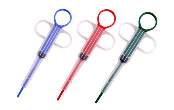 พบคำแนะนำในการเลือกกรงนกที่สมบูรณ์แบบ 8 Feeding Kit - ที่ป้อนยาสัตว์เลี้ยงชนิดเม็ดแบบ 2 หัว (1ชิ้น)(402856)