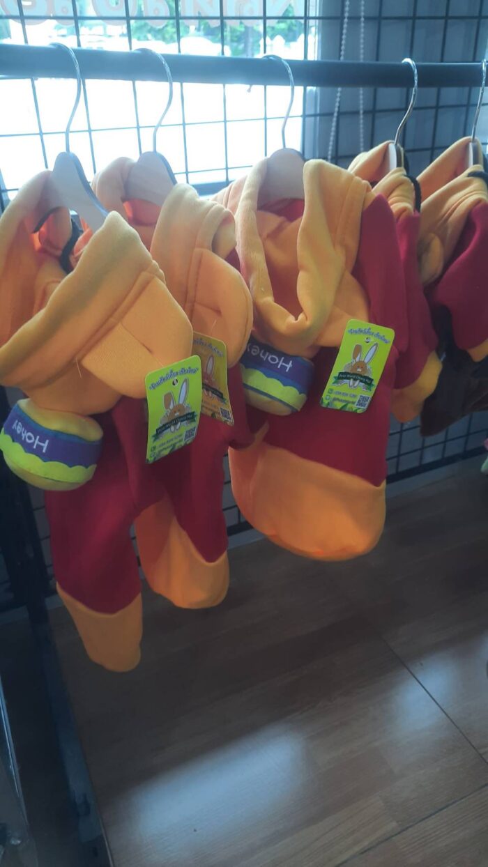 TBD Pet's Fancy Pooh Shirt Size L - เสื้อสัตว์เลี้ยงแฟนซีหมีพูห์ใหญ่ (424423)