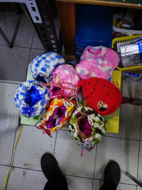 พบคำแนะนำในการเลือกกรงนกที่สมบูรณ์แบบ 10 Patcharin Crochet Cradle Assorted Styles - เปลถักโครเชต์คละแบบ ขนาด 12-15cm (417240)