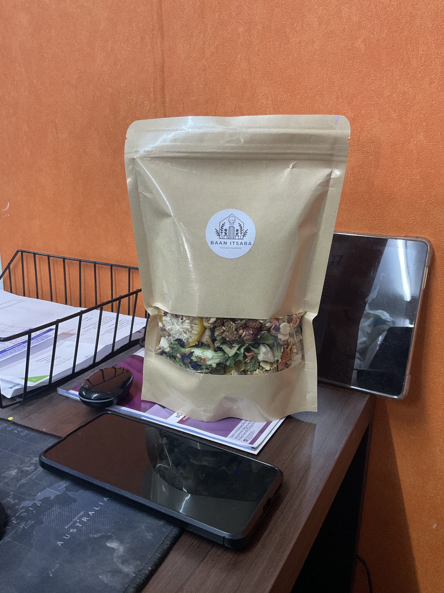 Hamster Food Mix Containing Grains and Dried Fruits