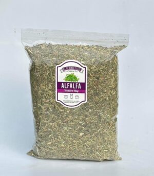 Alfalfa Chopped Western Hay 1kg - หญ้าอัลฟาฟ่าสับ เกรดพรีเมี่ยม 1กก. (465813)