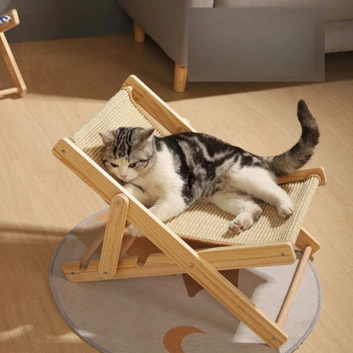 Pet Empire Cat Scratcher Beach Chair Shape - ที่ลับเล็บแมวทรงเก้าอี้ชายหาด ปรับระดับได้ (33x49x35cm) (473439)