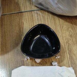 Ceramic Cup - ถ้วยเซรามิคสามเหลี่ยมมน 3.5นิ้ว (601686)